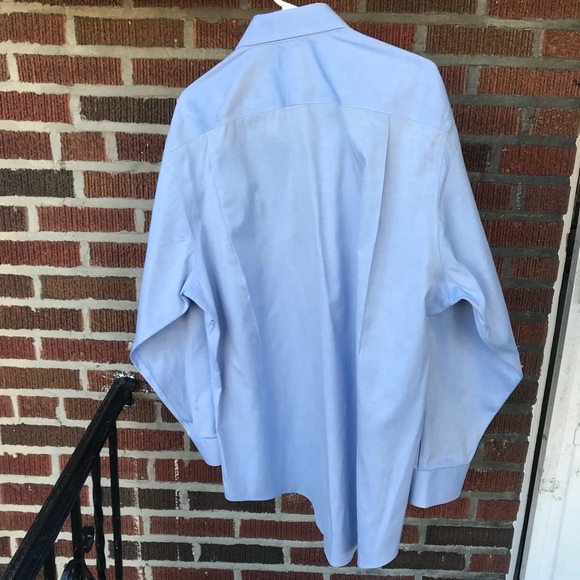 Jos. A. Bank Traveler’s Collection Dress Shirt - Picture 4 of 6